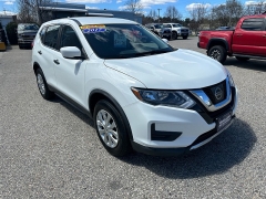 Used 2017  Nissan Rogue 4d SUV AWD S at Headlight Motor Group near Lewiston&comma; ME