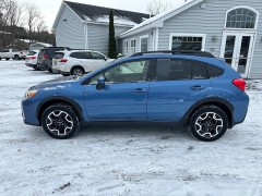 Used 2017  Subaru Crosstrek 4d SUV Premium CVT at Headlight Motor Group near Lewiston&comma; ME