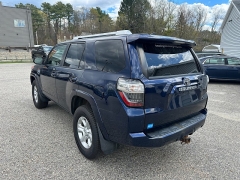 Used 2018  Toyota 4Runner 4d SUV 4WD SR5 Premium at Headlight Motor Group near Lewiston&comma; ME