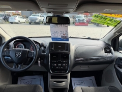 Used 2019  Dodge Grand Caravan 4d Wagon SE at Headlight Motor Group near Lewiston&comma; ME