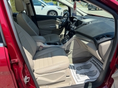 Used 2015  Ford C-MAX Hybrid 4d Hatchback SEL at Headlight Motor Group near Lewiston&comma; ME