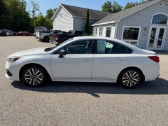 Used 2018  Subaru Legacy 4d Sedan 2&period;5i at Headlight Motor Group near Lewiston&comma; ME