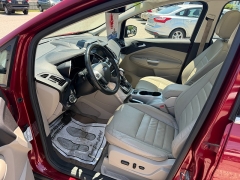 Used 2015  Ford C-MAX Hybrid 4d Hatchback SEL at Headlight Motor Group near Lewiston&comma; ME