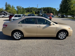 Used 2011  Toyota Camry 4d Sedan Auto at Headlight Motor Group near Lewiston&comma; ME