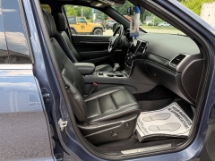 Used 2021  Jeep Grand Cherokee Limited 4x4 at Headlight Motor Group near Lewiston&comma; ME