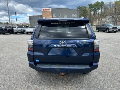 Used 2018  Toyota 4Runner 4d SUV 4WD SR5 Premium at Headlight Motor Group near Lewiston&comma; ME