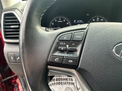 Used 2021  Hyundai Tucson Limited AWD at Headlight Motor Group near Lewiston&comma; ME