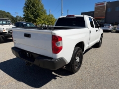 Used 2017  Toyota Tundra 4WD Double Cab SR 4&period;6L at Headlight Motor Group near Lewiston&comma; ME