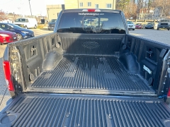 Used 2017  Ford F-150 4WD SuperCrew Platinum 5 1&sol;2 at Headlight Motor Group near Lewiston&comma; ME