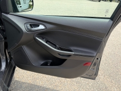 Used 2017  Ford Focus 4d Hatchback SEL at Headlight Motor Group near Lewiston&comma; ME