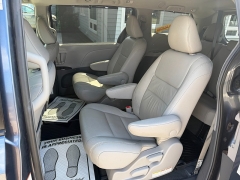Used 2017  Toyota Sienna 4d Wagon XLE Premium AWD at Headlight Motor Group near Lewiston&comma; ME