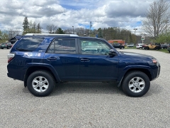 Used 2018  Toyota 4Runner 4d SUV 4WD SR5 Premium at Headlight Motor Group near Lewiston&comma; ME