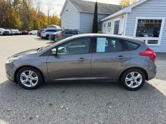 Used 2014  Ford Focus 4d Hatchback SE at Headlight Motor Group near Lewiston&comma; ME
