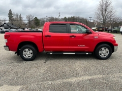 Used 2013  Toyota Tundra 4WD CrewMax 5&period;7L at Headlight Motor Group near Lewiston&comma; ME