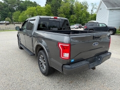 Used 2017  Ford F-150 4WD SuperCrew XLT 5 1&sol;2 at Headlight Motor Group near Lewiston&comma; ME