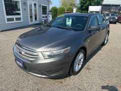 Used 2014 Ford Taurus 4d Sedan SEL AWD at Headlight Motor Group near Lewiston, ME