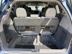 Used 2017  Toyota Sienna 4d Wagon XLE Premium AWD at Headlight Motor Group near Lewiston&comma; ME