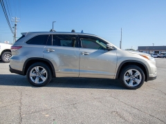 Used 2016  Toyota Highlander FWD 4dr V6 Limited &lpar;Natl&rpar; at Auto Finance Center near Matthews&comma; NC