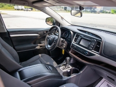 Used 2016 Toyota Highlander AWD 4dr V6 LE (Natl) at Auto Finance Center near Matthews, NC