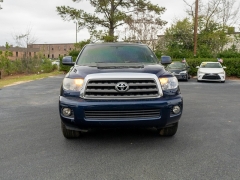 Used 2010  Toyota Sequoia RWD LV8 6-Spd AT SR5 (Natl) at Auto Finance Center near Matthews, NC