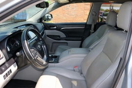 Used 2015  Toyota Highlander AWD 4dr V6 Limited &lpar;Natl&rpar; at Auto Finance Center near Matthews&comma; NC
