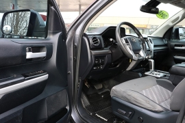 Used 2018  Toyota Tundra 4WD CrewMax 5&period;5' Bed 5&period;7L &lpar;Natl&rpar; at Auto Finance Center near Matthews&comma; NC