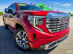Used 2024  GMC Sierra 1500 4WD Crew Cab 147" Denali at Auto Finance Center near Matthews&comma; NC