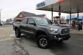 Used 2019  Toyota Tacoma 4WD Double Cab 5' Bed V6 &lpar;Natl&rpar; at Auto Finance Center near Matthews&comma; NC