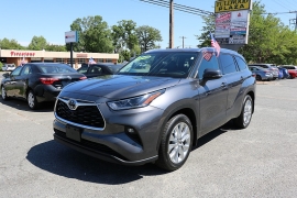 Used 2021  Toyota Highlander AWD &lpar;Natl&rpar; at Auto Finance Center near Matthews&comma; NC