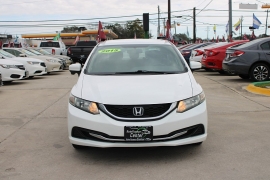Used 2015  Honda Civic Sedan 4d SE at Auto Finance Center near Matthews&comma; NC