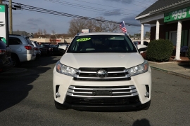 Used 2018  Toyota Highlander V6 AWD &lpar;Natl&rpar; at Auto Finance Center near Matthews&comma; NC
