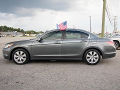 Used 2009 Honda Accord Sdn 4dr I4 Auto EX-L at Auto Finance Center near Matthews, NC