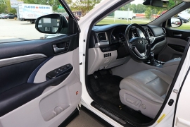 Used 2017 Toyota Highlander Limited V6 AWD (Natl) at Auto Finance Center near Matthews, NC