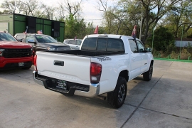 Used 2020  Toyota Tacoma 2WD Double Cab 5' Bed I4 AT &lpar;Natl&rpar; at Auto Finance Center near Matthews&comma; NC