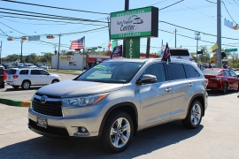 Used 2016  Toyota Highlander AWD 4dr V6 Limited &lpar;Natl&rpar; at Auto Finance Center near Matthews&comma; NC