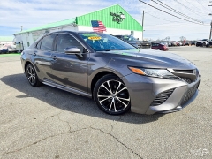 Used 2019  Toyota Camry Auto &lpar;Natl&rpar; at Auto Finance Center near Matthews&comma; NC
