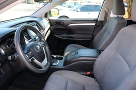 Used 2015  Toyota Highlander 4d SUV FWD LE at Auto Finance Center near Matthews&comma; NC