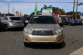 Used 2009  Toyota Highlander 4WD 4dr V6 Limited (Natl) at Auto Finance Center near Matthews, NC