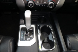 Used 2017  Toyota Tundra 2WD CrewMax 5&period;5' Bed 5&period;7L FFV &lpar;Natl&rpar; at Auto Finance Center near Matthews&comma; NC