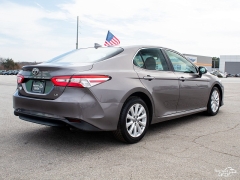 Used 2018  Toyota Camry Auto &lpar;Natl&rpar; at Auto Finance Center near Matthews&comma; NC
