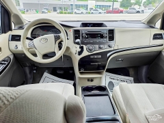 Used 2011  Toyota Sienna 5dr Van V6 LE FWD &lpar;Natl&rpar; at Auto Finance Center near Matthews&comma; NC
