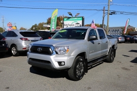 Used 2013  Toyota Tacoma 2WD Double Cab PreRunner V6 Short Bed at Auto Finance Center near Matthews, NC
