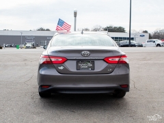 Used 2018  Toyota Camry Auto &lpar;Natl&rpar; at Auto Finance Center near Matthews&comma; NC