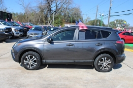 Used 2018  Toyota RAV4 LE FWD &lpar;Natl&rpar; at Auto Finance Center near Matthews&comma; NC
