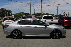 Used 2017 Honda Accord Sedan 4d Sport SE CVT at Auto Finance Center near Matthews, NC