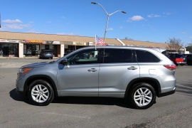 Used 2015  Toyota Highlander 4d SUV FWD LE at Auto Finance Center near Matthews&comma; NC