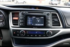 Used 2015  Toyota Highlander FWD 4dr V6 LE &lpar;Natl&rpar; at Auto Finance Center near Matthews&comma; NC