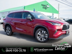Used 2021  Toyota Highlander XLE AWD at Auto Finance Center near Matthews&comma; NC