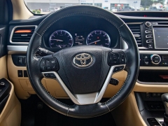 Used 2018 Toyota Highlander Limited V6 FWD (Natl) at Auto Finance Center near Matthews, NC
