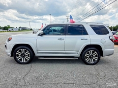 Used 2018  Toyota 4Runner 4WD &lpar;Natl&rpar; at Auto Finance Center near Matthews&comma; NC